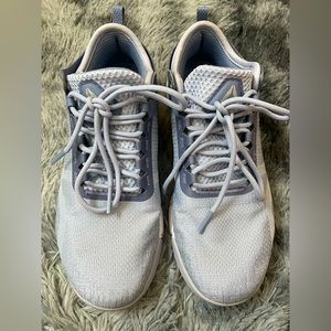 Reebok Nano-Cross trainer shoes. Grey 6.5